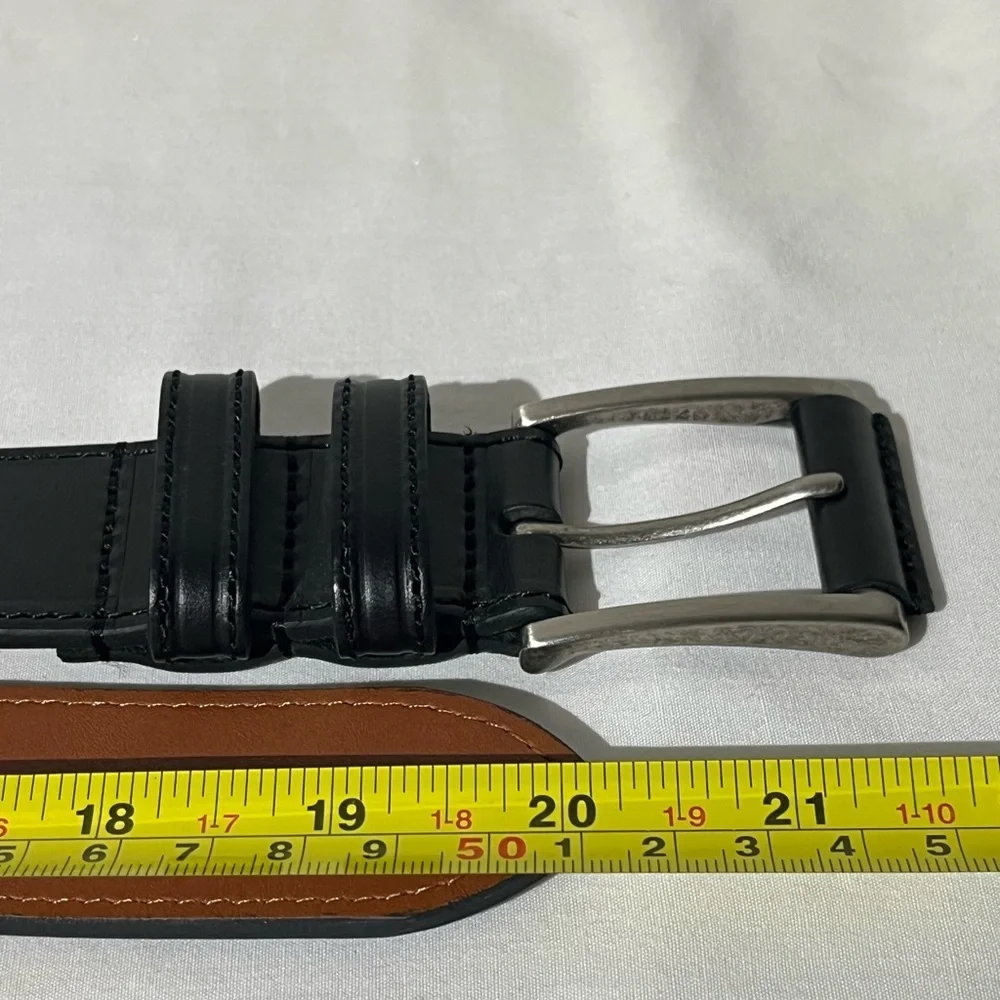 NEW Jos A Bank Leather Belt Men's Black Silver Buckle with Leather Accent